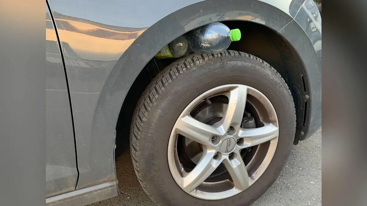 Radkasten mit PET-Flasche