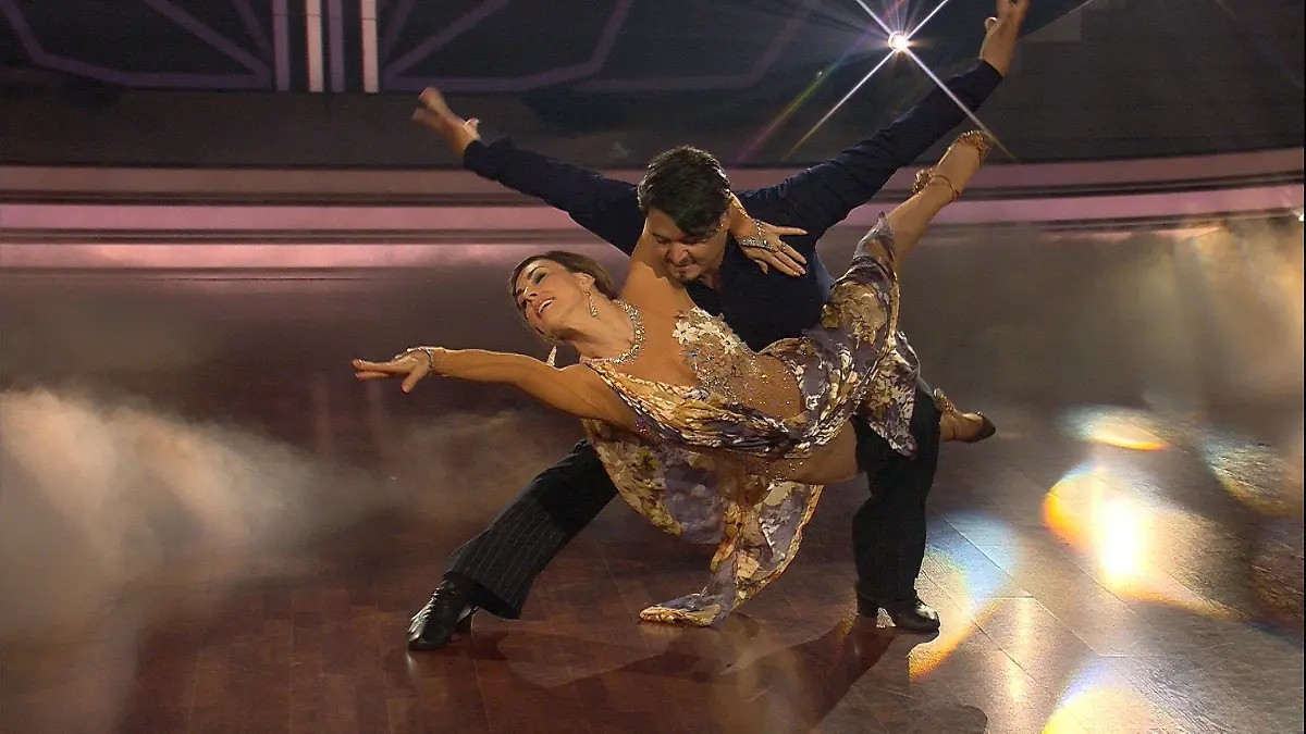 Judith Williams Fusion gelingt mit perfekten Details Let's Dance 2018: 10. Liveshow
