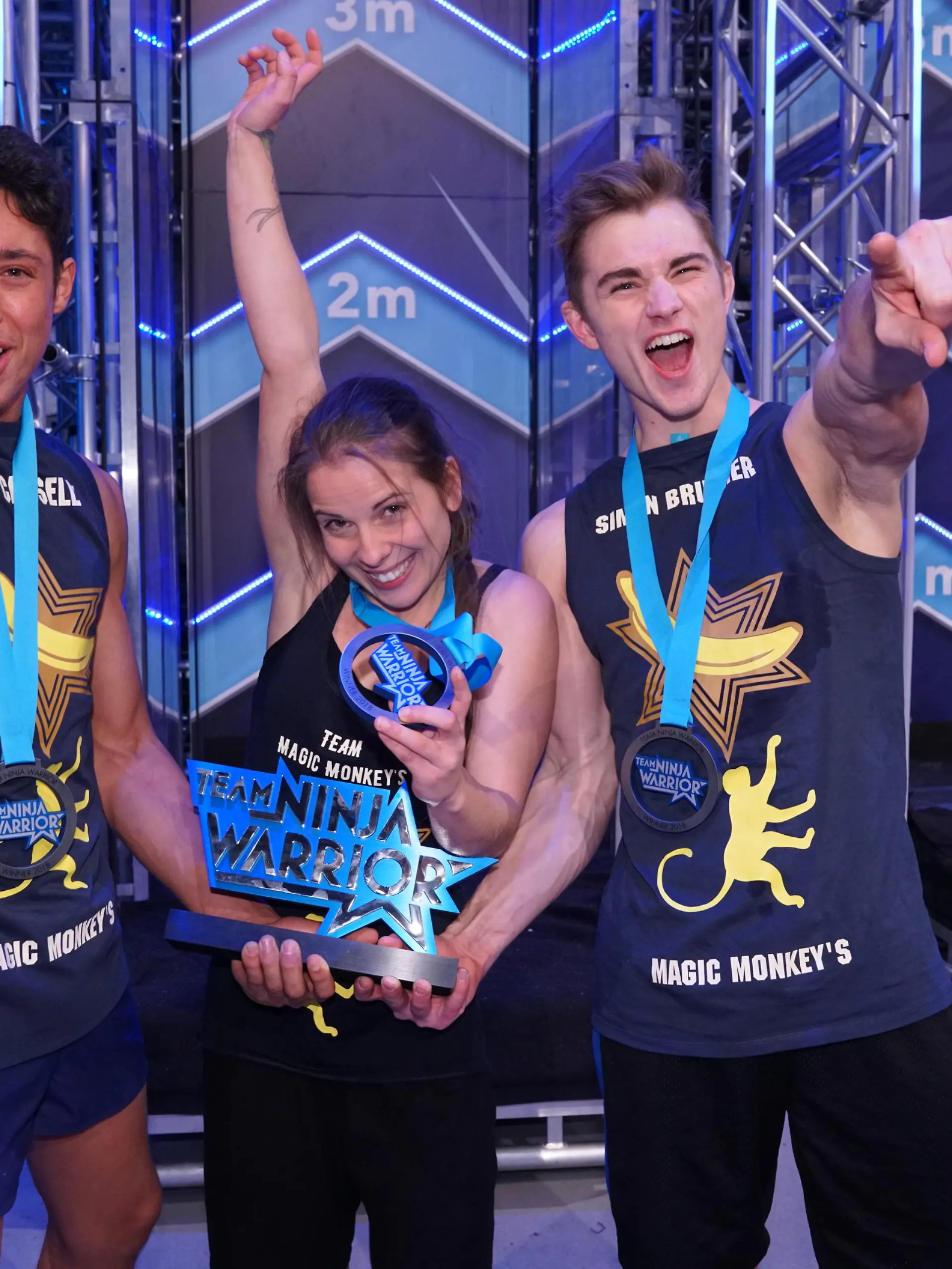 BU: Die Sieger. Das Team "Magic Monkeys" mit (v.l.) Kapitän René Kaselowsky, Denise Pirnbacher und Simon Brunner.
BB: Erste Staffel, Foto: MG RTL D / Stefan Gregorowius, AZ 24.02.2018, Finale
