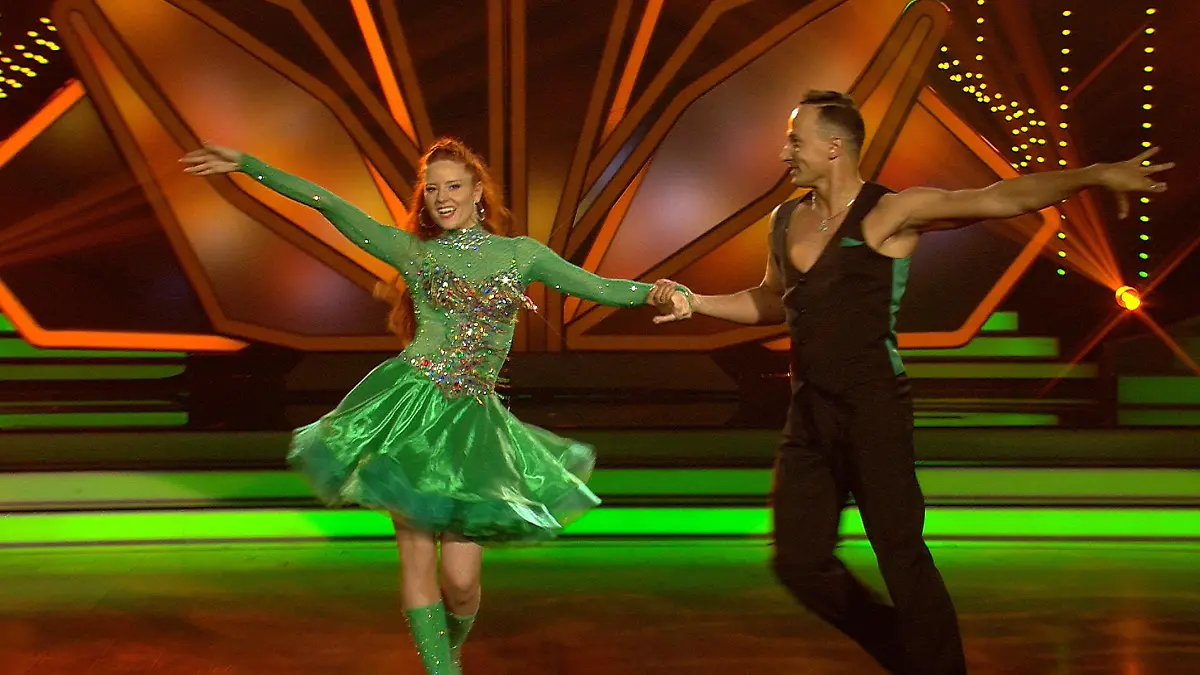 Barbara Meier meistert Samba & Quickstep als Fusion Let's Dance 2018: Die 10. Liveshow
