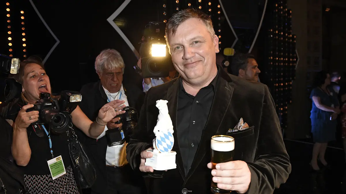 Hape Kerkeling bei der Verleihung des 30. Bayerischen Fernsehpreises 2018 im Prinzregententheater. München, 18.05.2018 *** Hape Kerkeling at the presentation of the 30 Bavarian Television Prize 2018 at the Prinzregententheater Munich 18 05 2018 Foto:xF.xKernx/xFuturexImage  