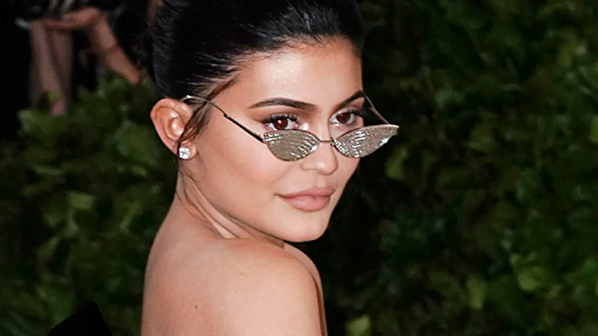 Kylie Jenner and Travis Scott at 2018 Met Gala celebrating the exhibition 'Heavenly Bodies: Fashion and the Catholic Imagination' at the Metropolitan Museum of Art in New York
<P>
Pictured: Kylie Jenner
<B>Ref: SPL1695369 070518 </B><BR/>
Picture by: FZS/Splash<BR/>
</P><P>
<B>Splash News and Pictures</B><BR/>
Los Angeles: 310-821-2666<BR/>
New York: 212-619-2666<BR/>
London: 870-934-2666<BR/>
photodesk@splashnews.com<BR/>
</P>