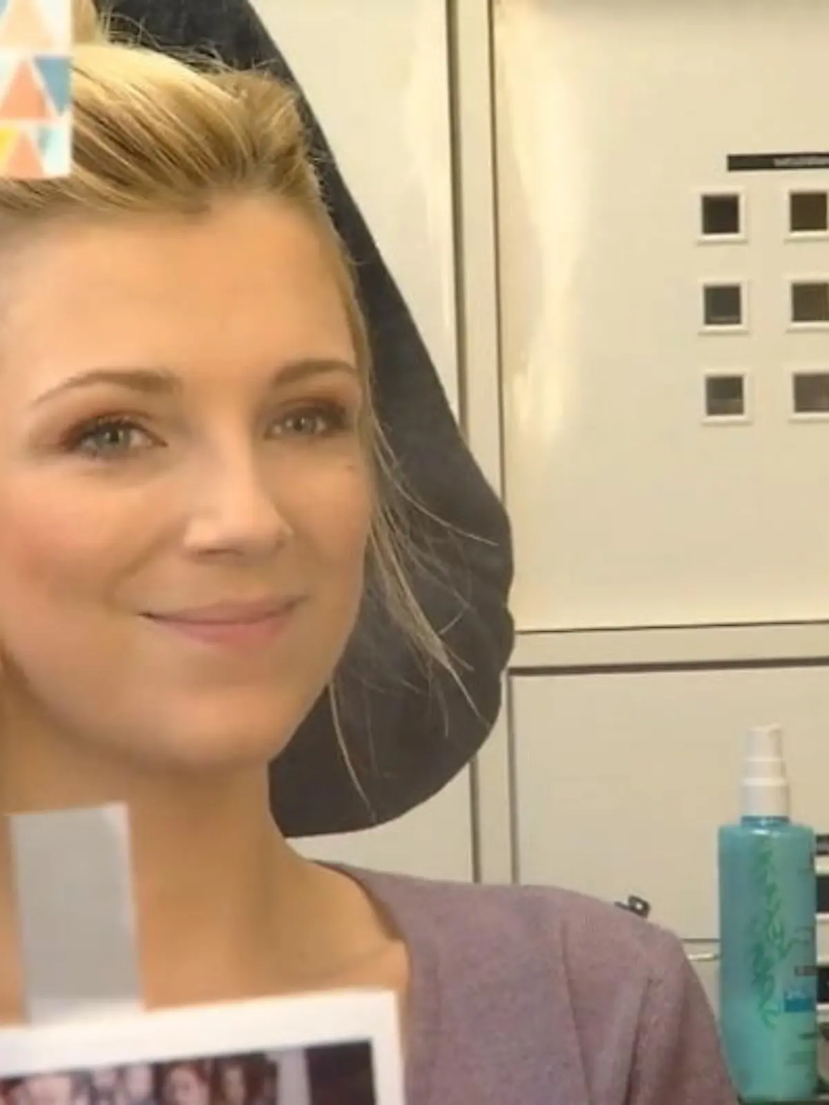 Bild zu: "Iris Mareike zwischen GZSZ-Set und Tanztraining"