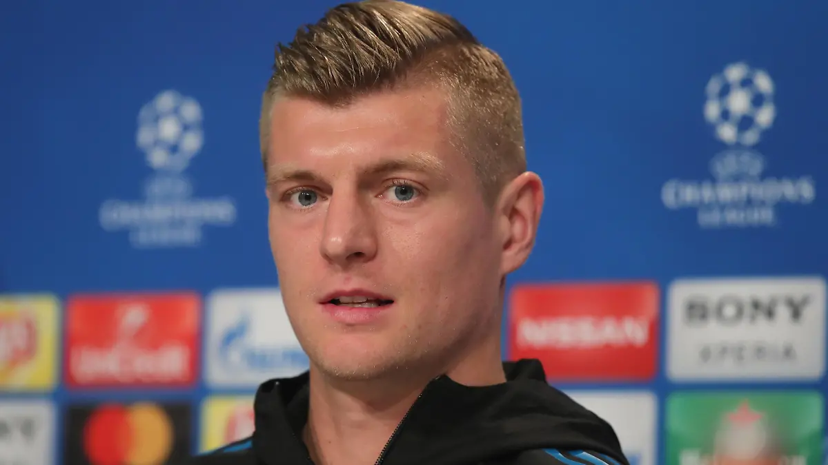 MUNICH, GERMANY - APRIL 24: Toni Kroos of Real Madrid looks on during the Real Madrid press conference ahead of the UEFA Champions League semi final against Bayern Munich at Allianz Arena on April 24, 2018 in Munich, Germany. (Photo by Alexander Hassenstein/Bongarts/Getty Images)