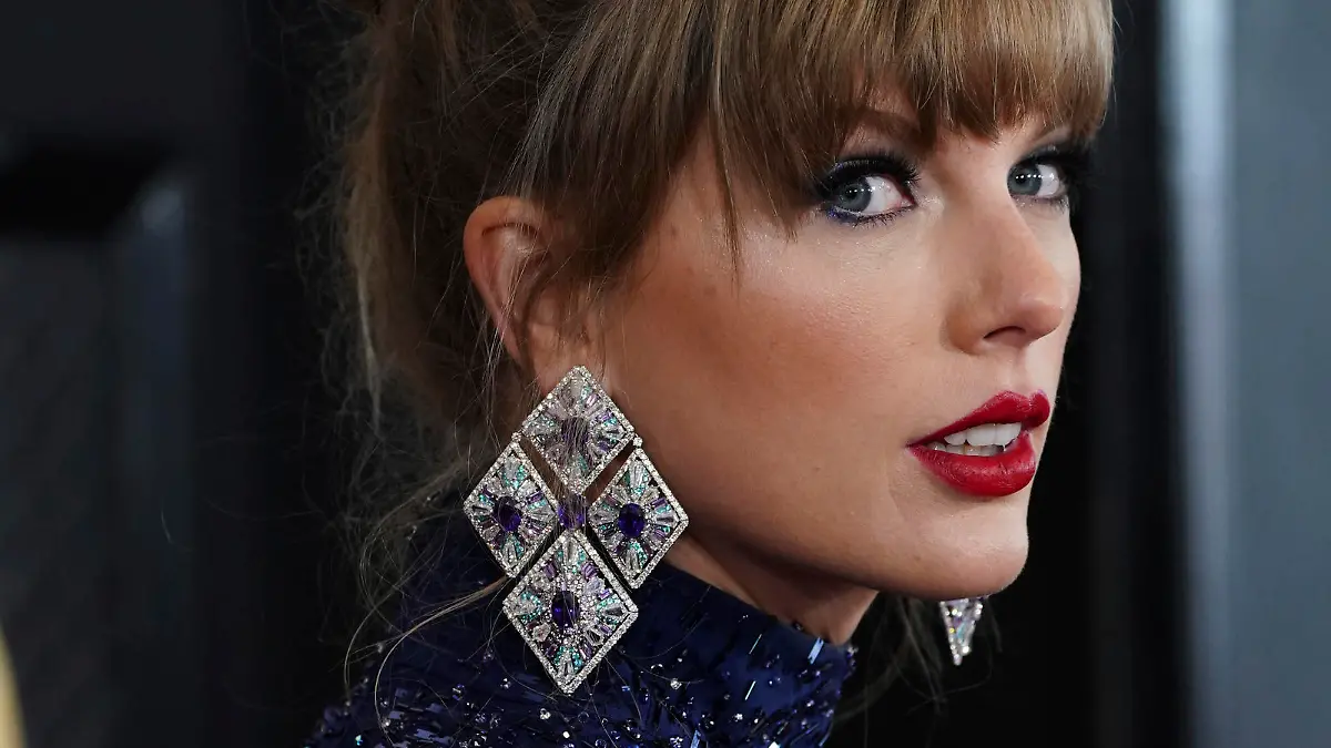 Taylor Swift arrives at the 65th annual Grammy Awards on Sunday, Feb. 5, 2023, in Los Angeles. (Photo by Jordan Strauss/Invision/AP)