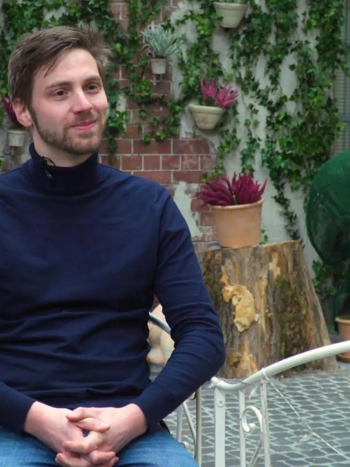 Bild zu: "Fabian Kronbach spielt im "Repair Café""