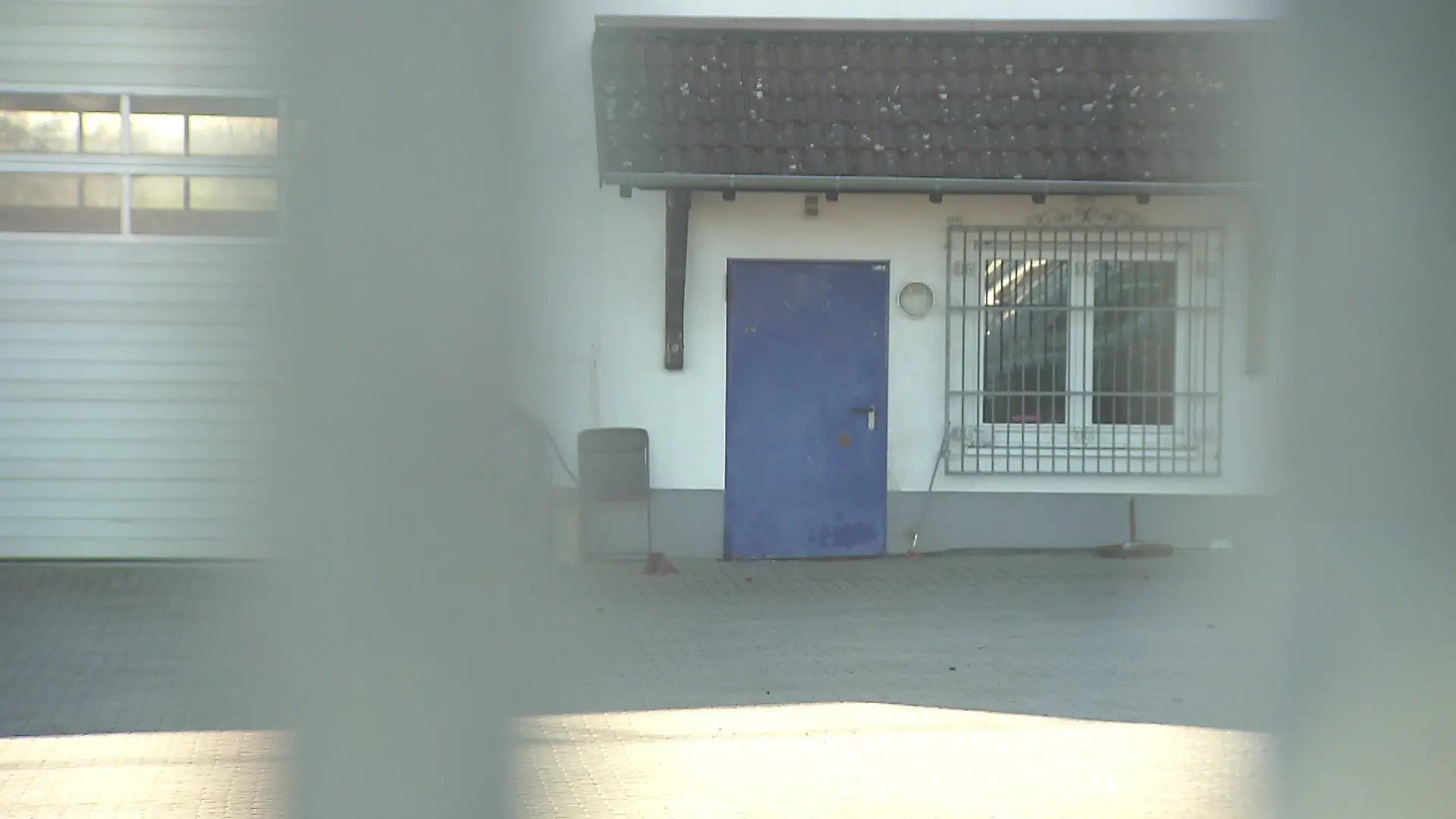 Hier in dieser Garage soll Ralf H. den 79-jährigen Alojzij Zitnik getötet haben.