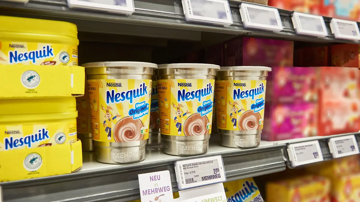 Stahlbehälter von Nesquik/Nestlé.