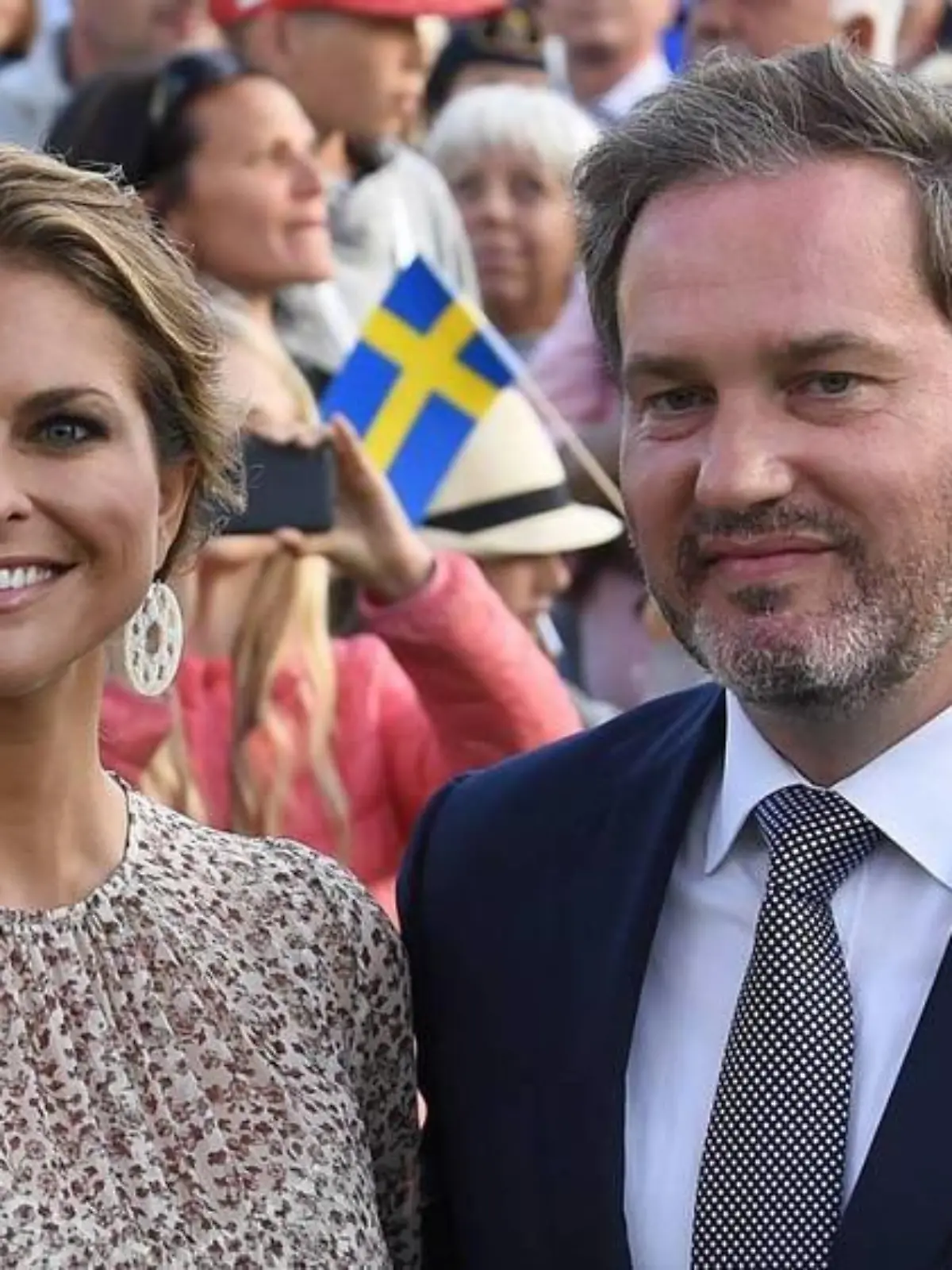 Prinzessin Madeleine von Schweden begrüßt Baby Nummer drei