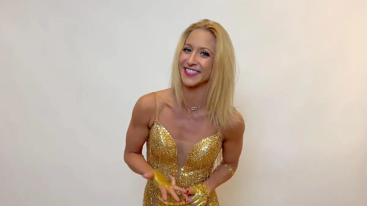 "Let's Dance"-Profi Kathrin Menzinger stellt sich vor Mehr Motivation geht nicht!