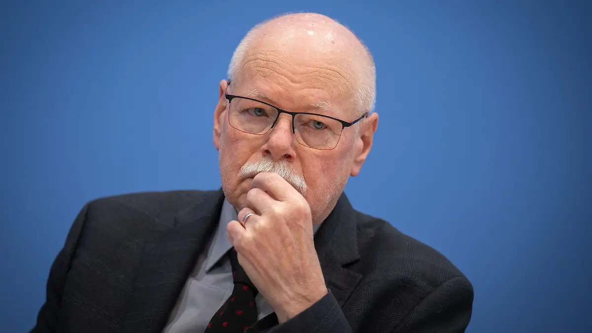 Ulrich Mäurer (SPD) will sich künftig aus der Politik heraushalten. (Archivbild)