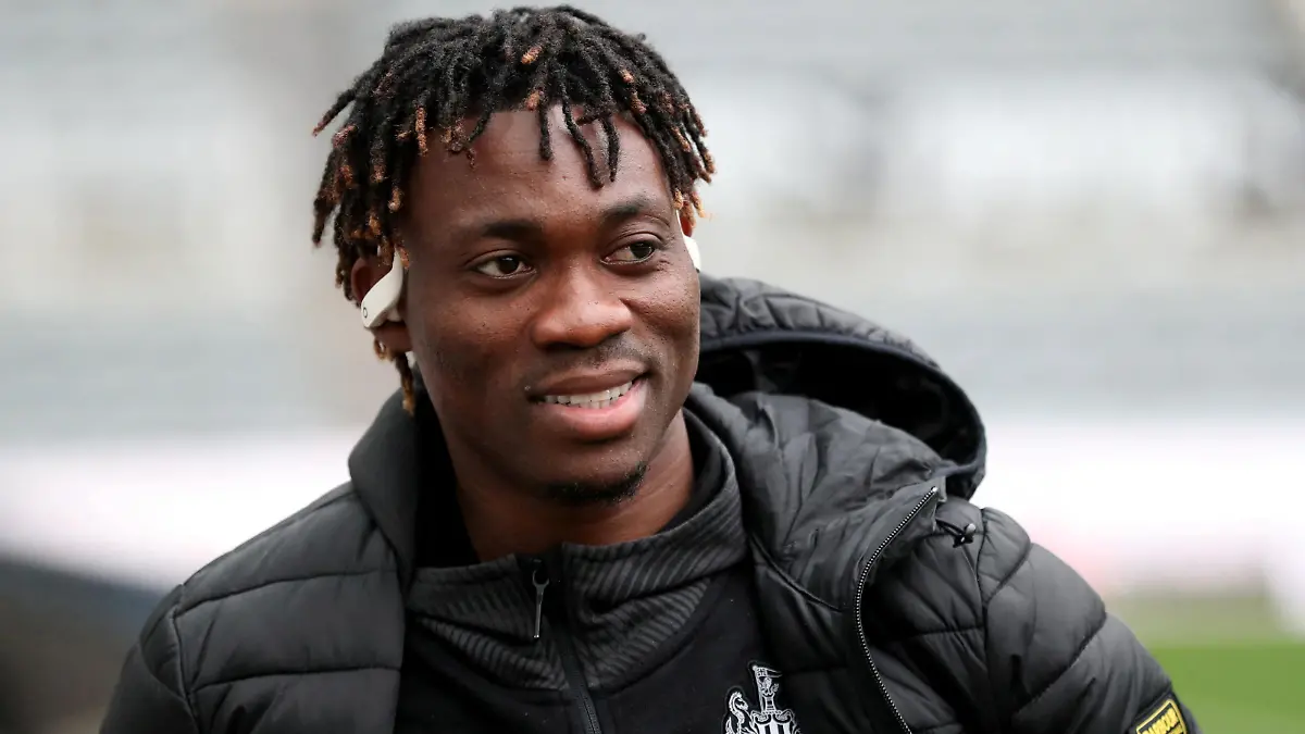 FILE PHOTO: Soccer Football - FA Cup Fourth Round - Newcastle United v Oxford United - St James' Park, Newcastle, Britain - January 25, 2020 Newcastle United's Christian Atsu before the match REUTERS/Scott Heppell/File Photo