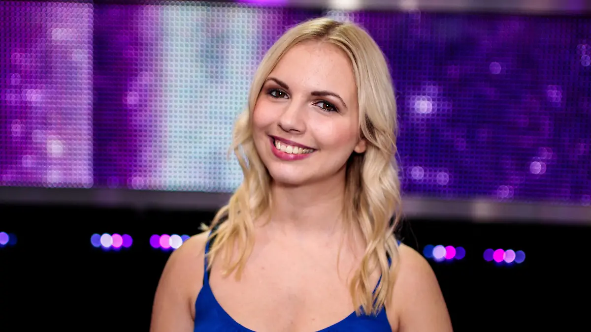 LENA H.jpg