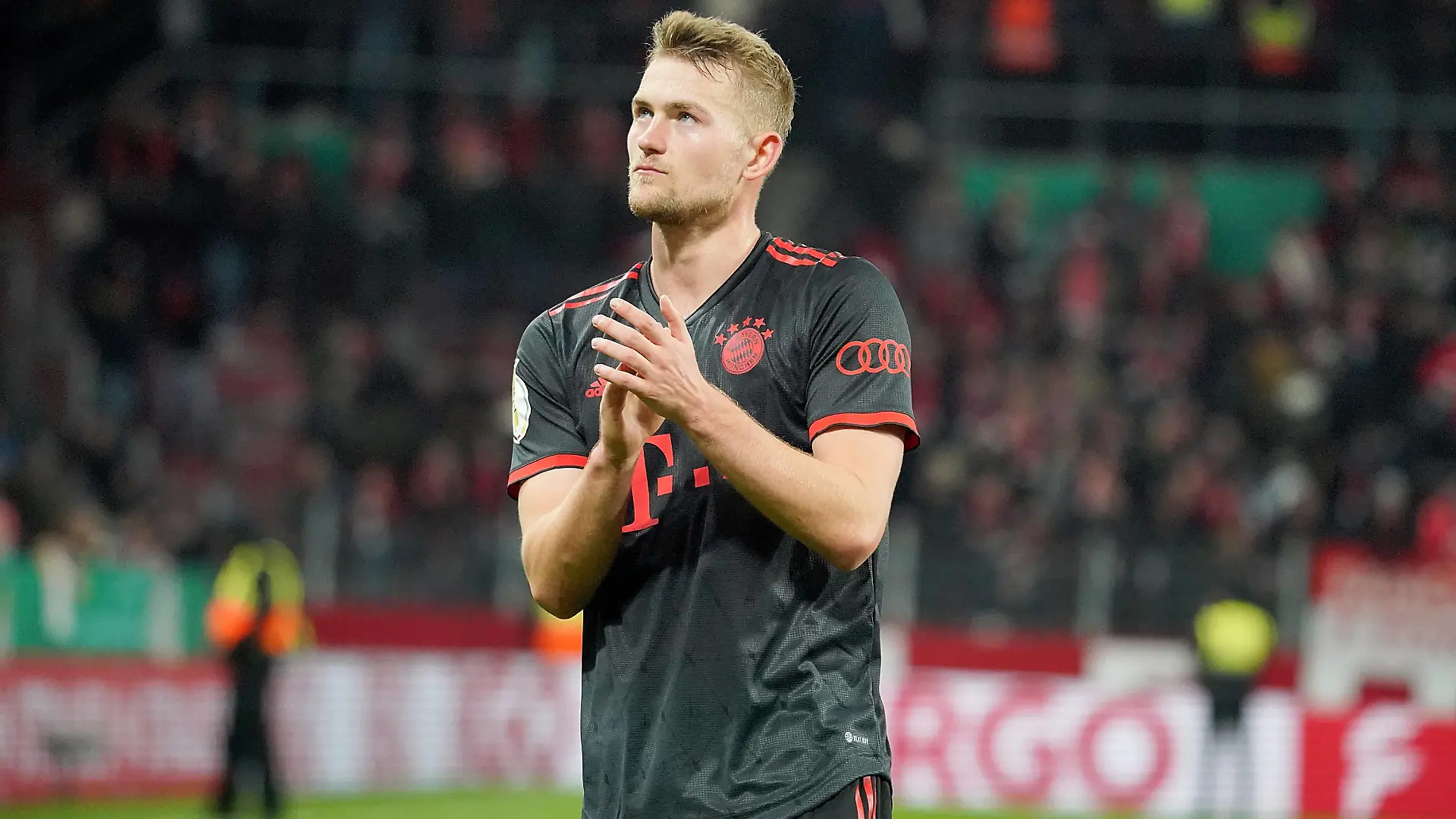 GER, DFB-Pokal, 1.FSV Mainz 05 vs FC Bayern München / 02.02.2023, MEWA Arena, Mainz, GER, DFB-Pokal, 1.FSV Mainz 05 vs FC Bayern München , im Bild Matthijs de Ligt München. *** GER, DFB Pokal, 1 FSV Mainz 05 vs FC Bayern München 02 02 2023, MEWA Arena, Mainz, GER, DFB Pokal, 1 FSV Mainz 05 vs FC Bayern München , in picture Matthijs de Ligt München nordphotoxGmbHx/xBratic nph00250