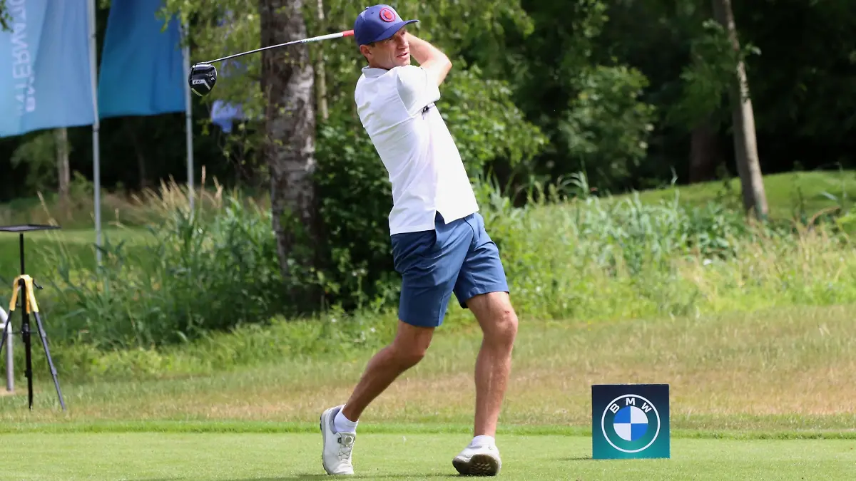 Golf, BMW International Open, Eichenried, 21.06.2023, ProAm Turnier
Bild: Thomas Müller (Fussballspieler FC Bayern München) beim Abschlag / 250623 / action press