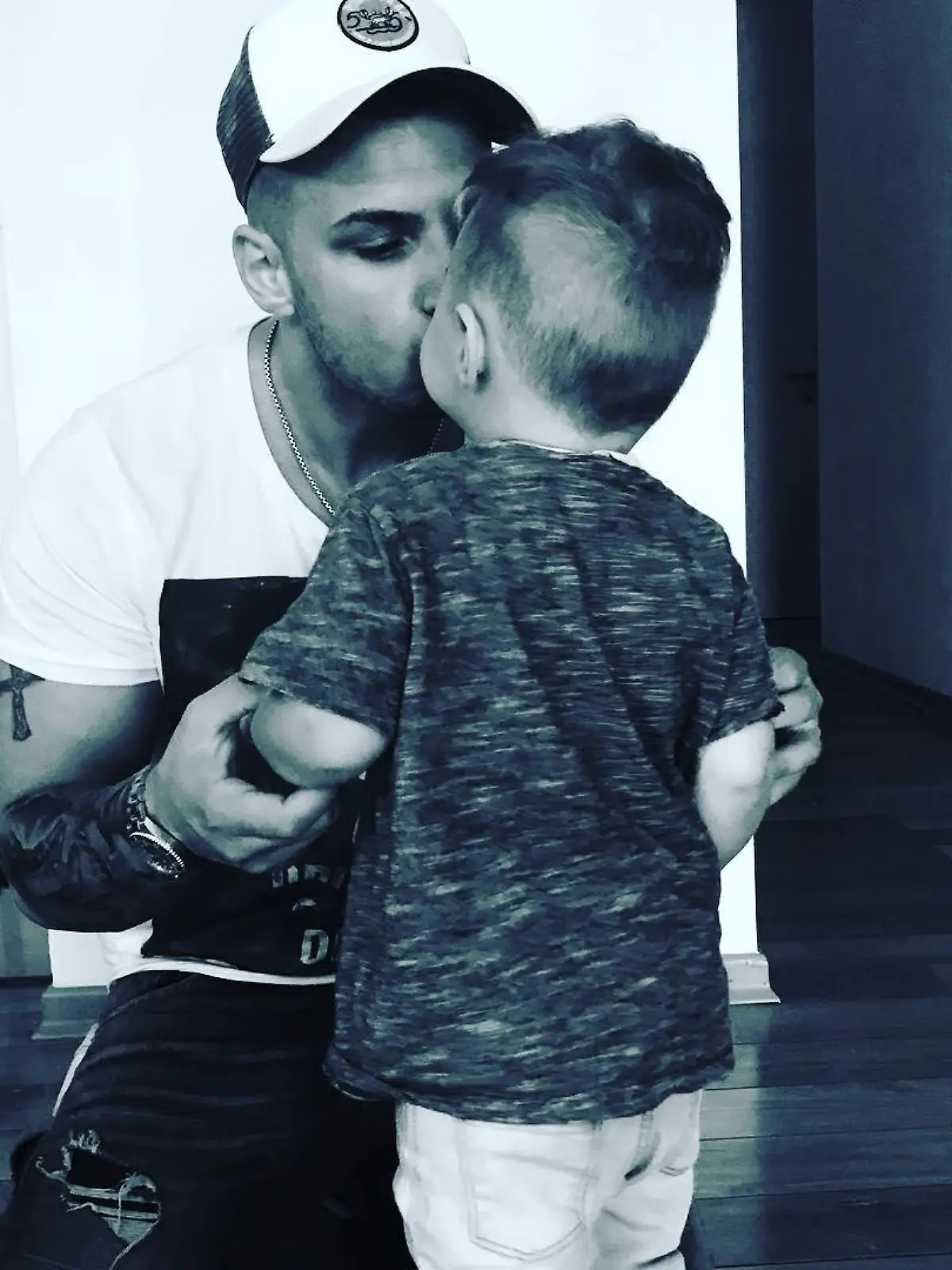 Pietro Lombardi und Söhnchen Alessio.