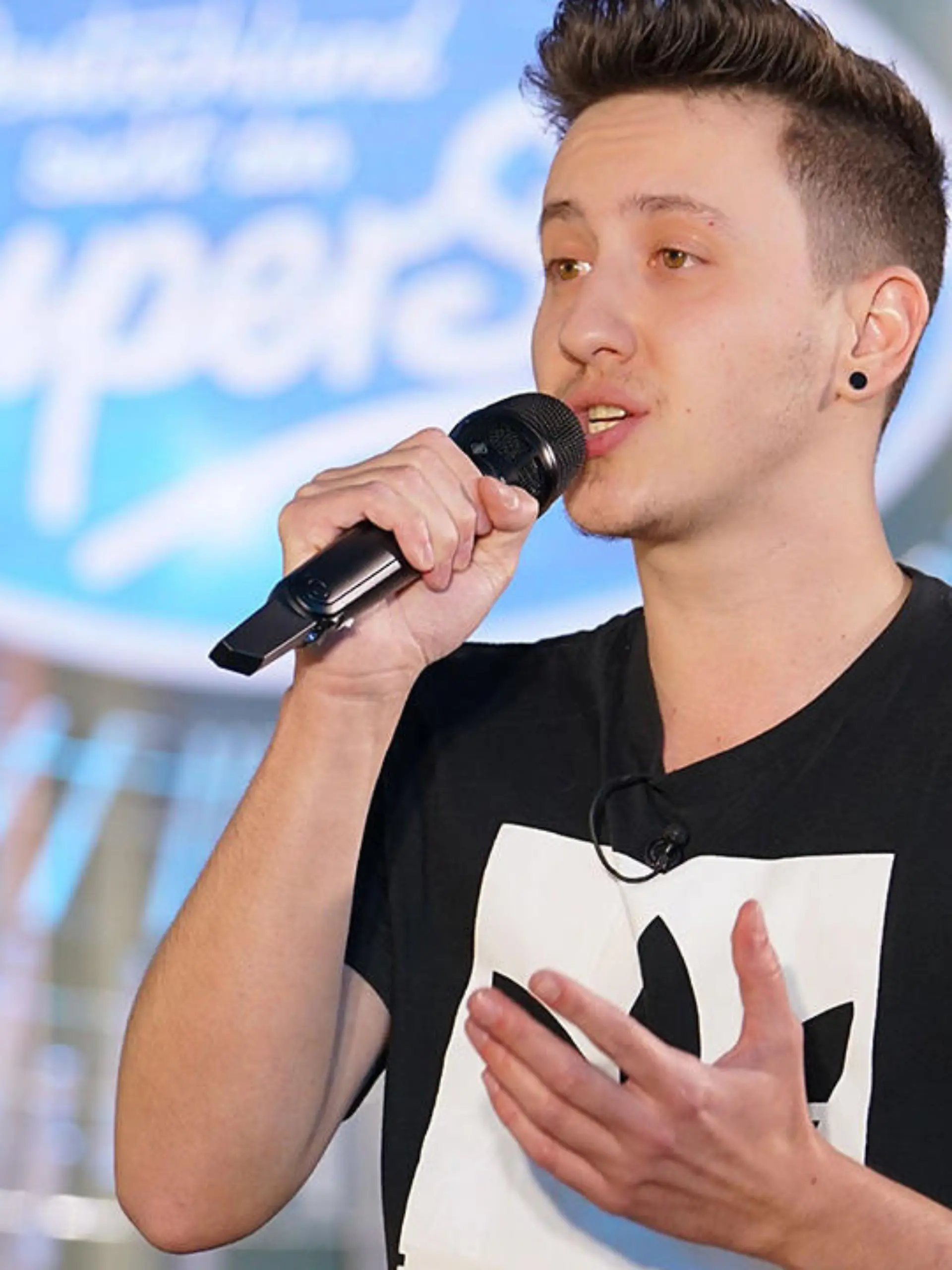 Bild zu: "Leon flasht die Jury gleich doppelt"
