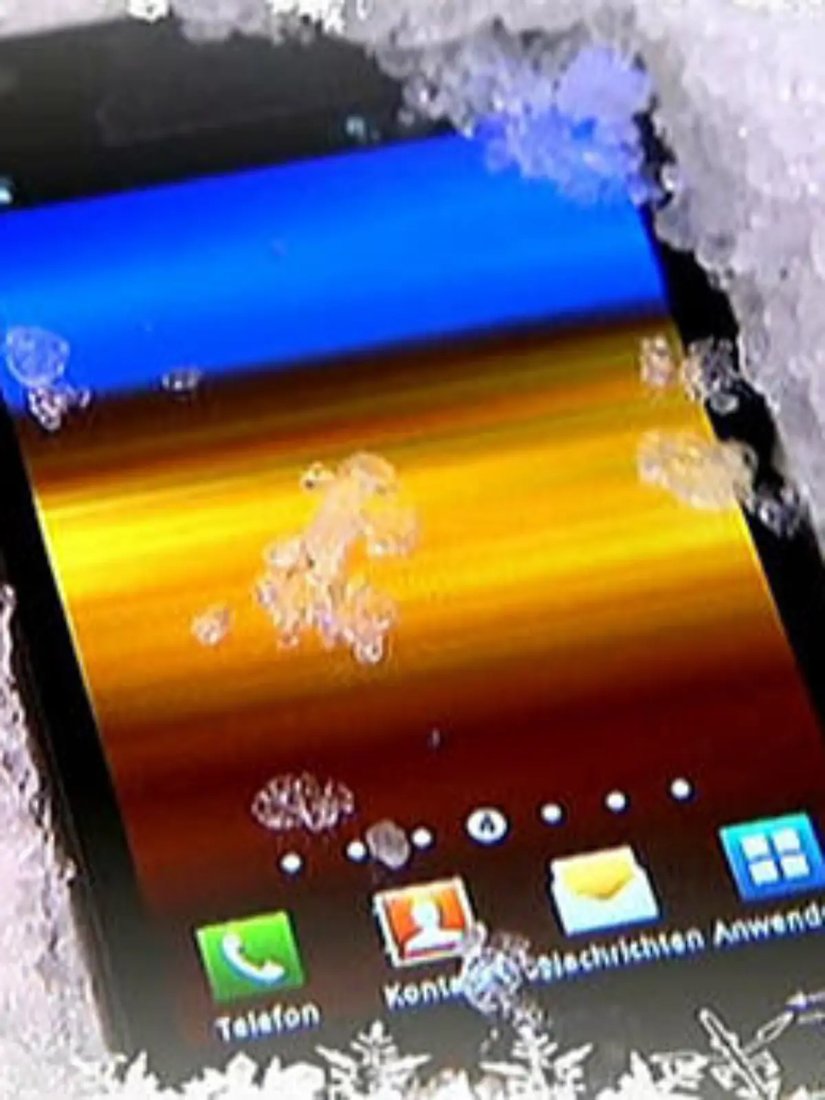 smartphone handy winter