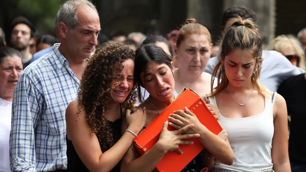 January 20, 2020, Buenos Aires, Buenos Aires, Argentina: A group of eleven Rugbiers beat a young man to death during a fight outside a night club in Villa Gesell. Images of the burial of the victim Fernando Baez Sosa. (Credit Image: Â© Claudio Santisteban/ZUMA Wire