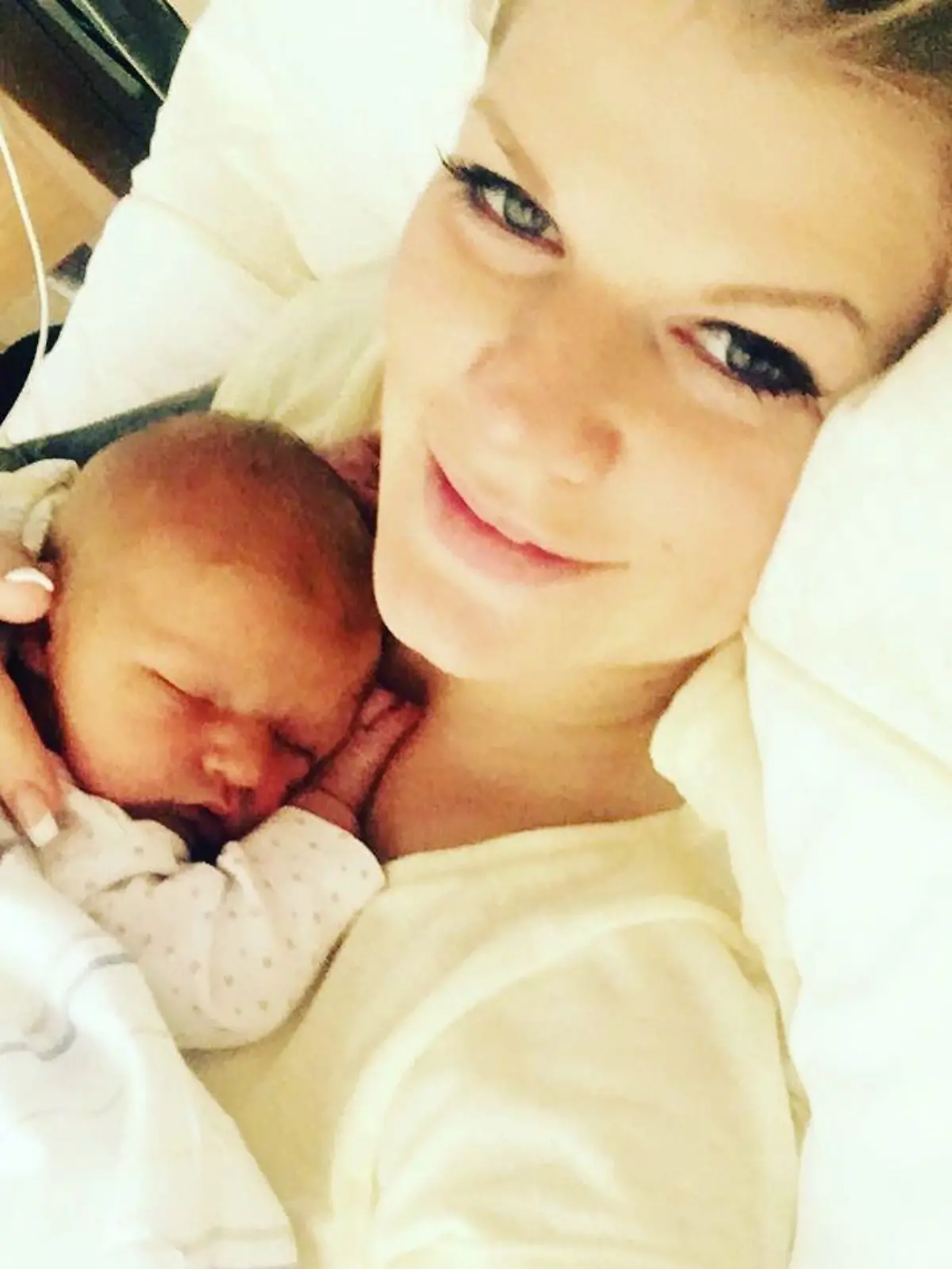 Melanie Müller mit Tochter Mia Rose.
