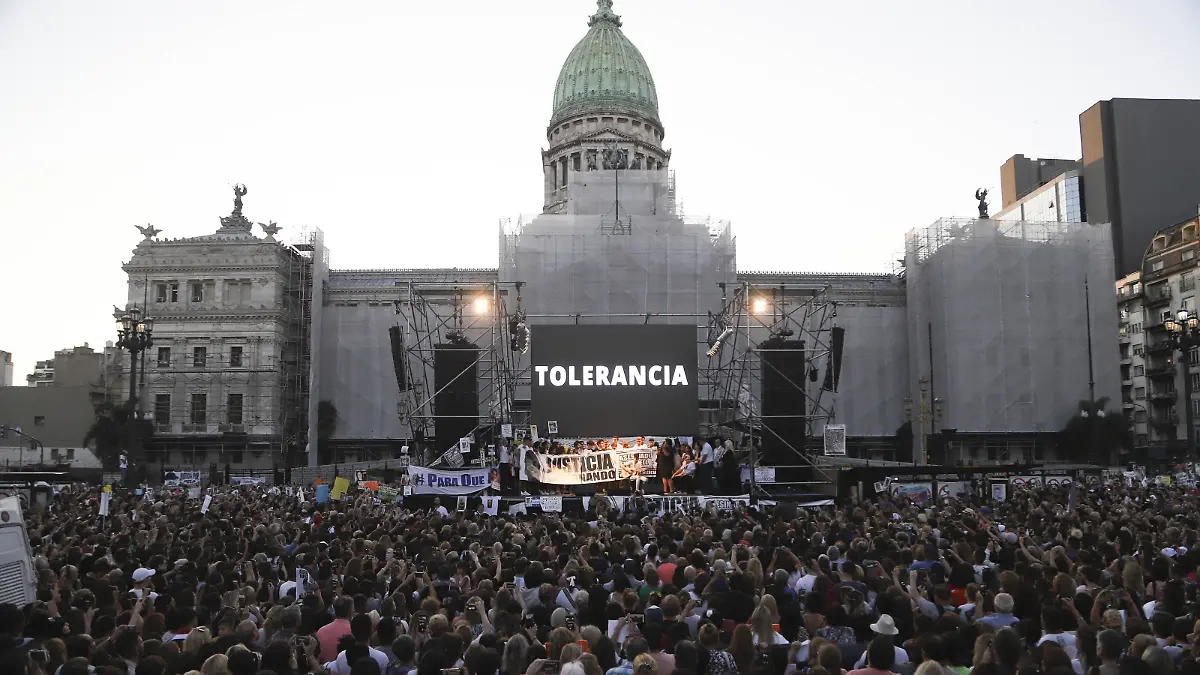BUENOS AIRES, ARGENTINA - FEBRUARY 19: Thousands of people gather in front of the Congress to demand justice after a month of the murder of Fernando Baez Sosa, killed by a group of rugby players, in Buenos Aires, Argentina, on February 19, 2020. Mariano Gabriel Sanchez / Anadolu Agency