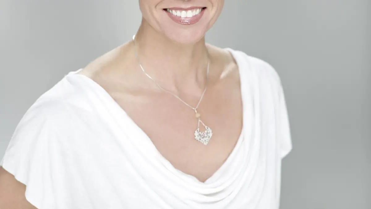 25 einzigartige Platzierungen in einer Show! Moderatorin Sonja Zietlow präsentiert in ihrer unnachahmlichen charmant-ironischen Art spannend, packend und sehr unterhaltsam 'Die 25 erstaunlichsten Geschichten, die das Leben schrieb'.