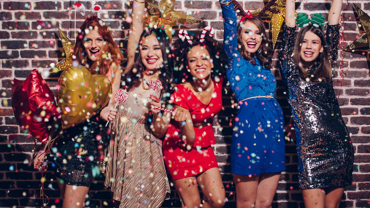 Der perfekte Festtagslook für jede Figur Bling Bling Baby!