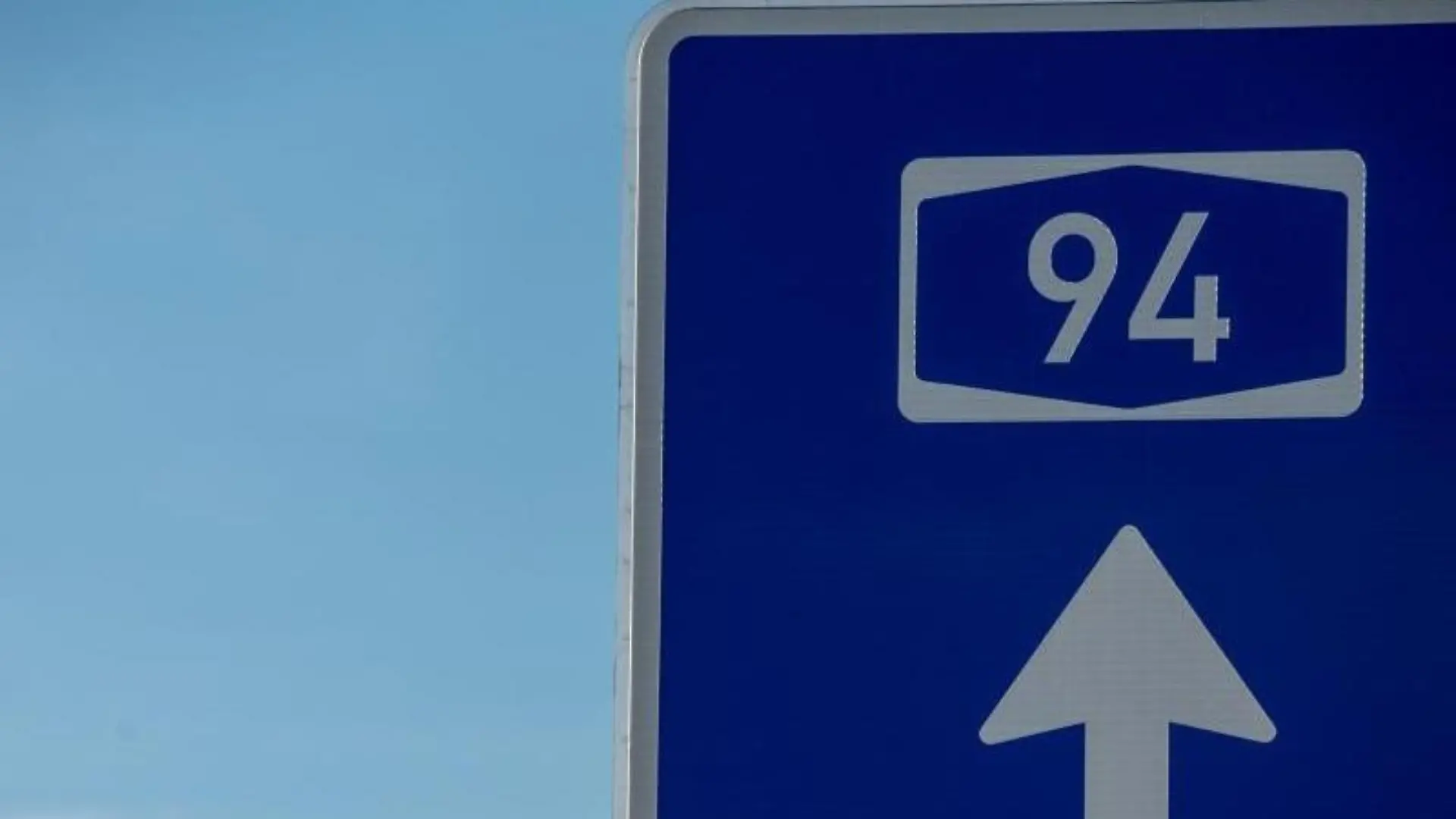 Baubeginn eines neuen Autobahnabschnitts der A94. Foto: Armin Weigel/Archiv