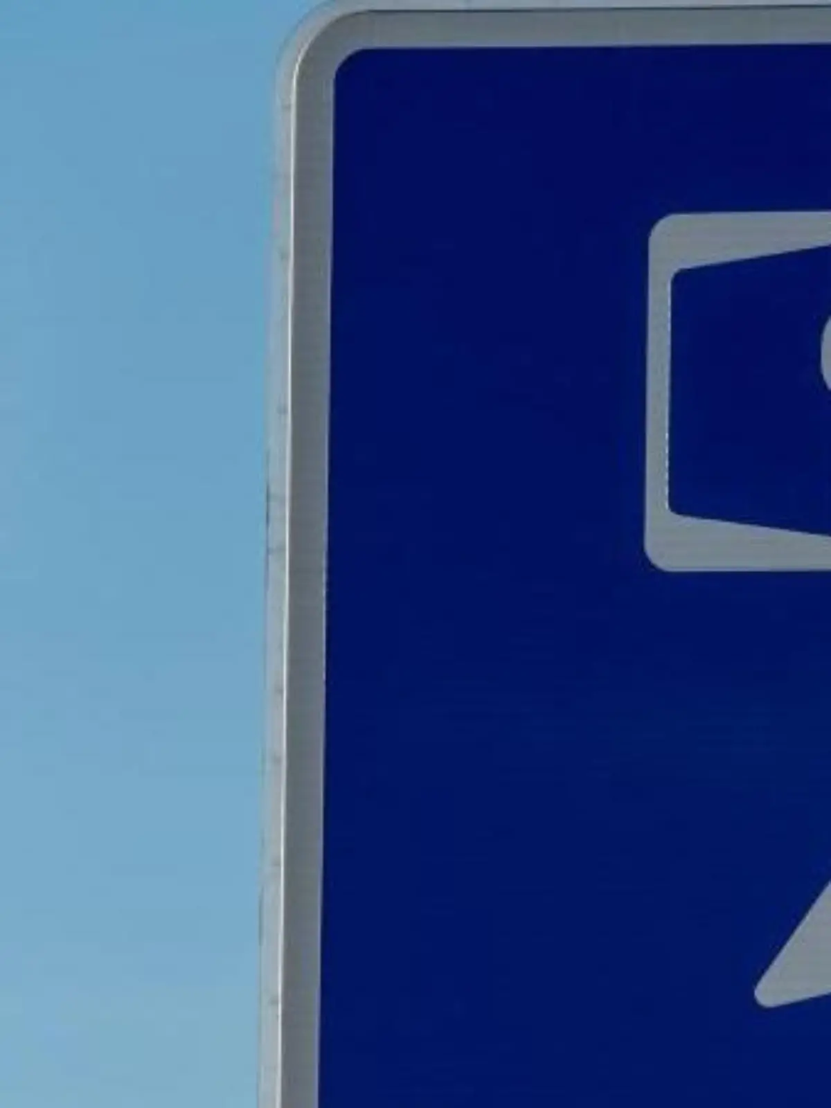 Baubeginn eines neuen Autobahnabschnitts der A94. Foto: Armin Weigel/Archiv