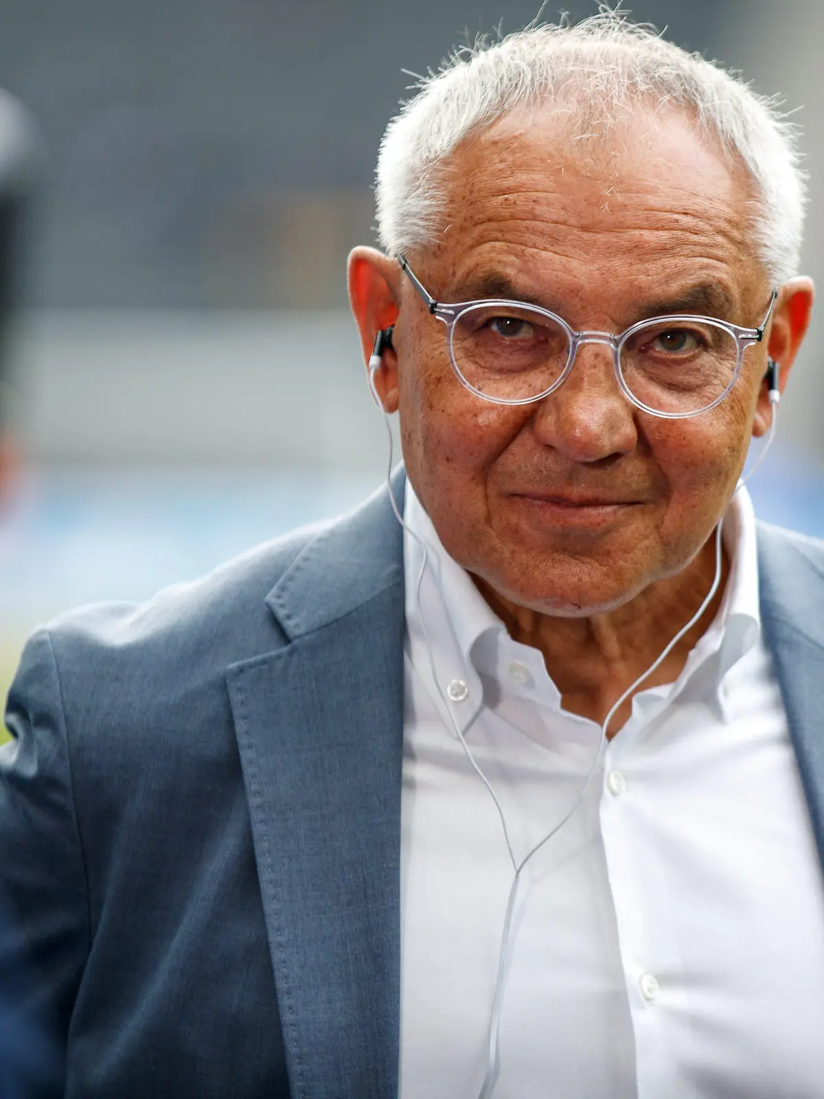 ARCHIV - 24.04.2022, Berlin: Der ehemalige Fußballprofi und Trainer Felix Magath in einem Interview. Magath traut dem 1. FC Union Berlin die Qualifikation für die Champions League zu, warnt den Fußball-Bundesligisten aber vor einem weiteren Verlust von Leistungsträgern.  (zu dpa: «Magath warnt Union: Abgänge dauerhaft nicht kompensierbar») Foto: Andreas Gora/dpa +++ dpa-Bildfunk +++