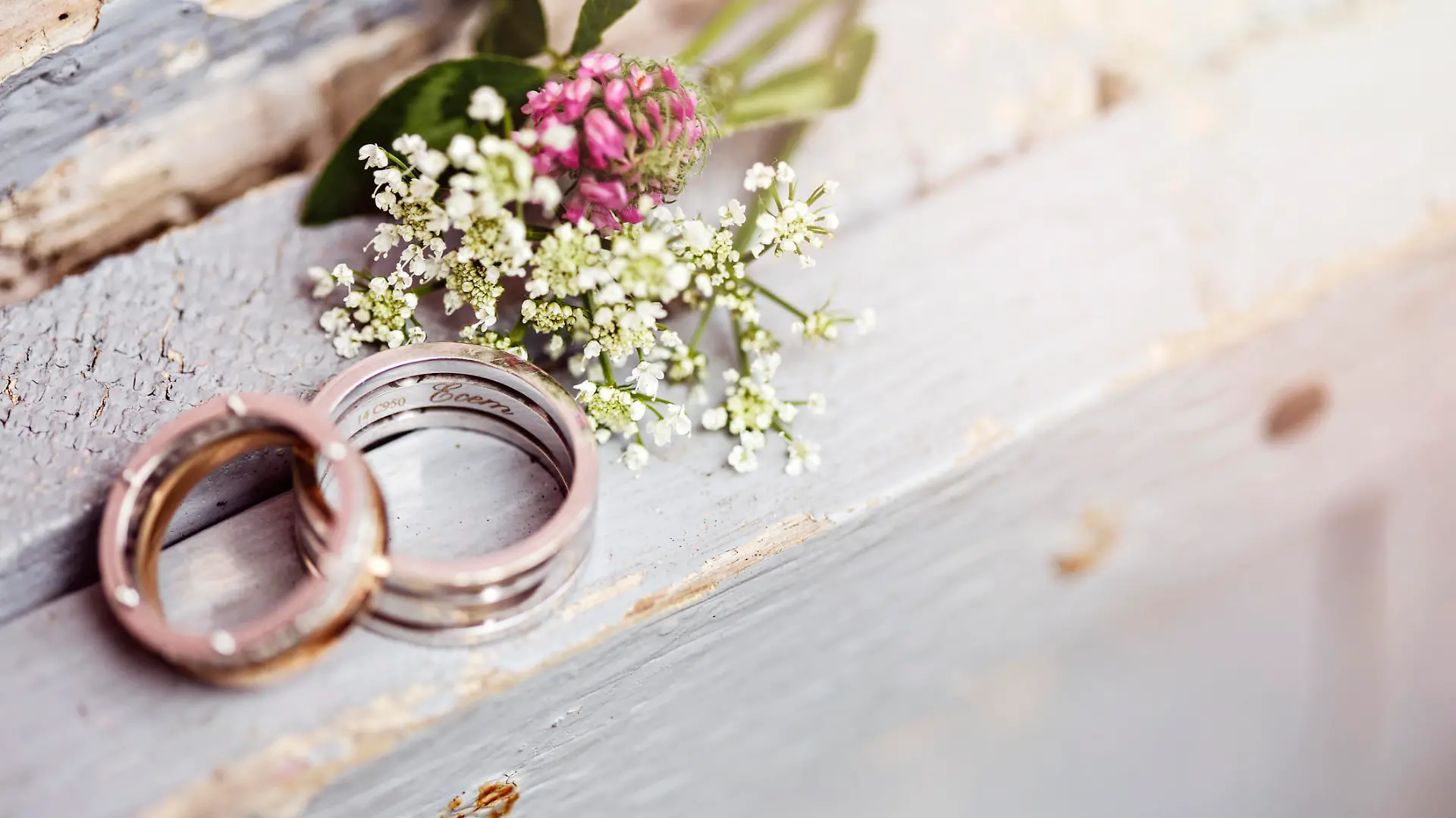 wedding rings