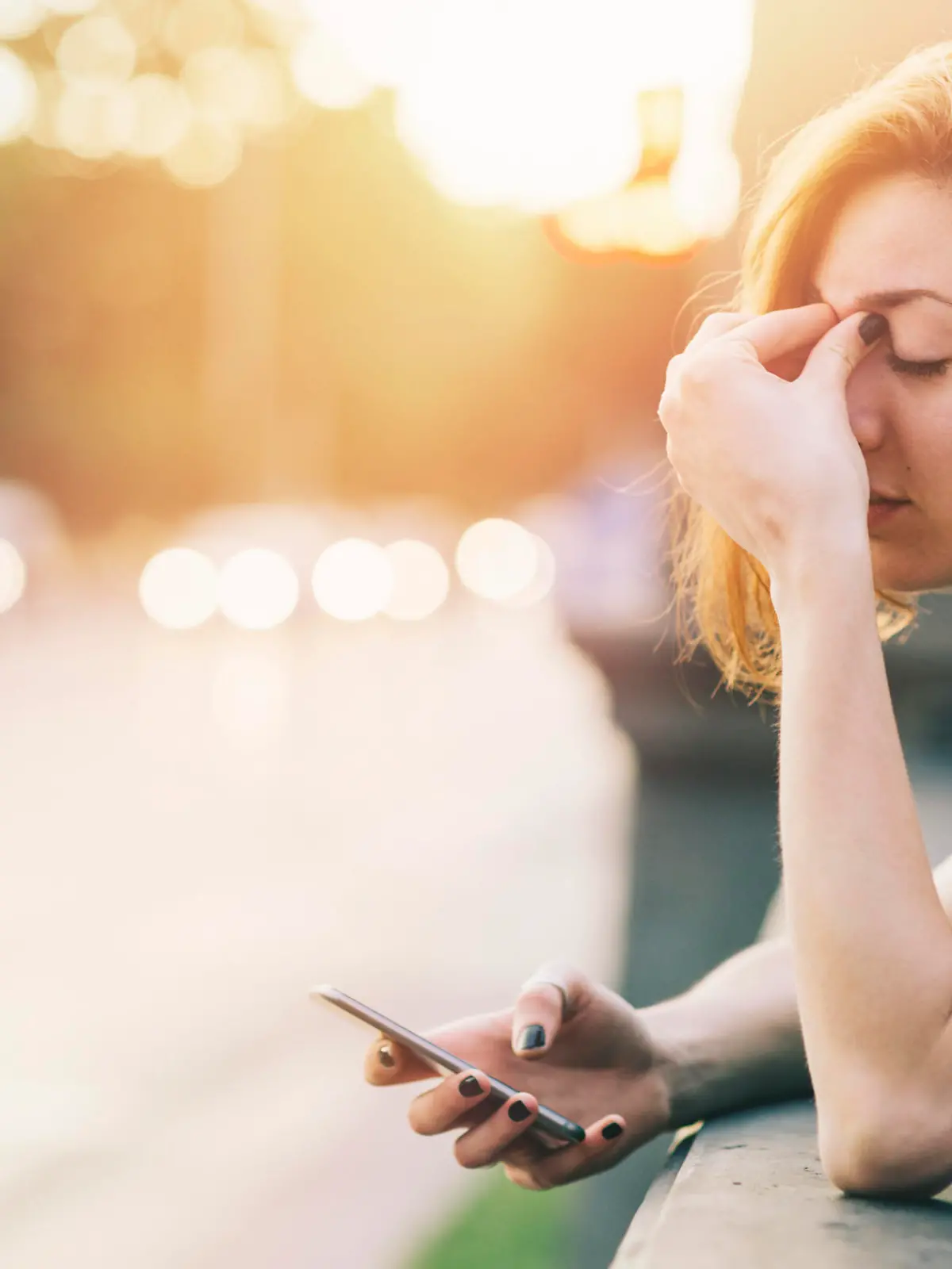 Bild zu: "Deshalb solltest du NIEMALS den Ex im Netz stalken"