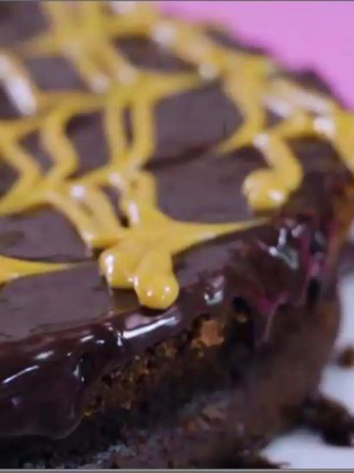 Erdnussbutter-Schokoladen-Torte