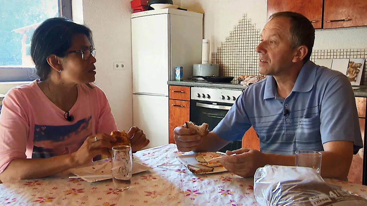 Bei Klaus gibt's nur Pappteller und Plastikbesteck "Das war ein Schock"