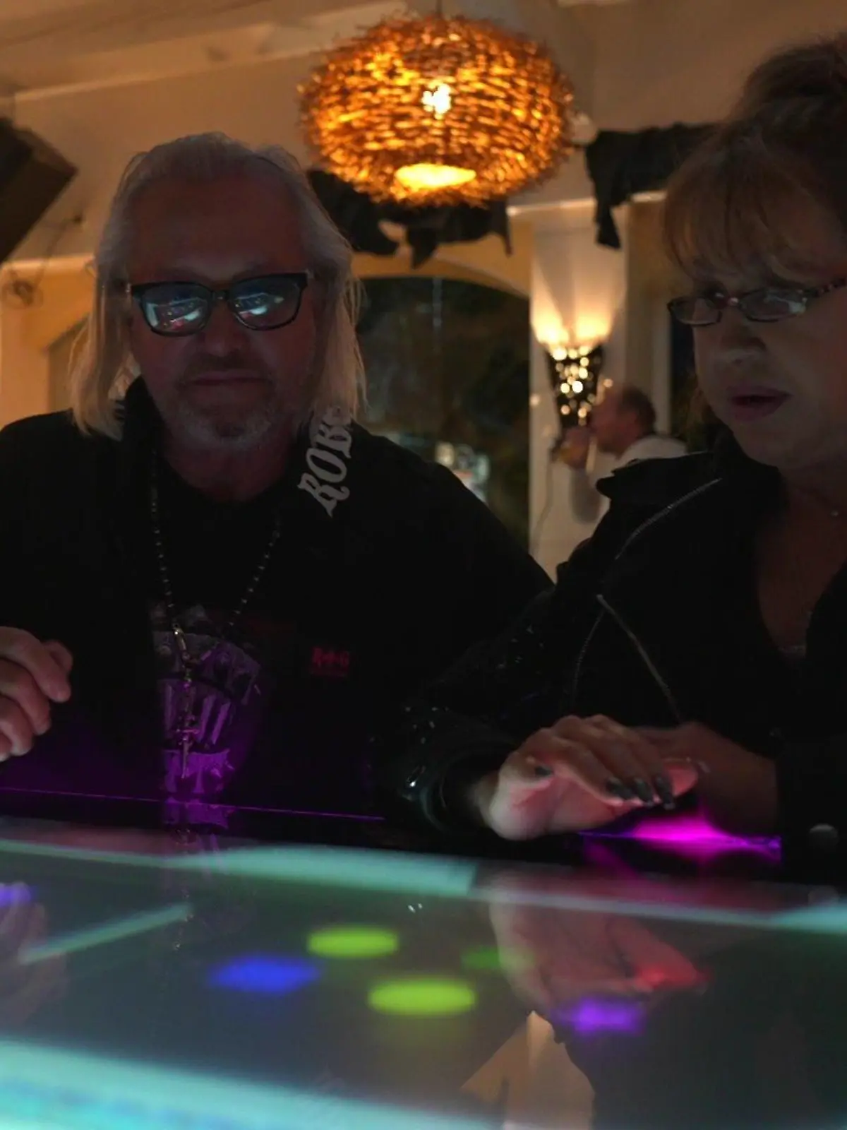 Robert und Carmen Geiss genießen ihr privates Casino.