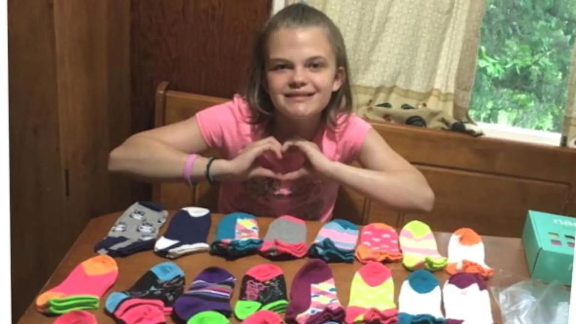 Krebskranke Emma will anderen Kindern helfen Hut ab: Diese Kleine ist so selbstlos!