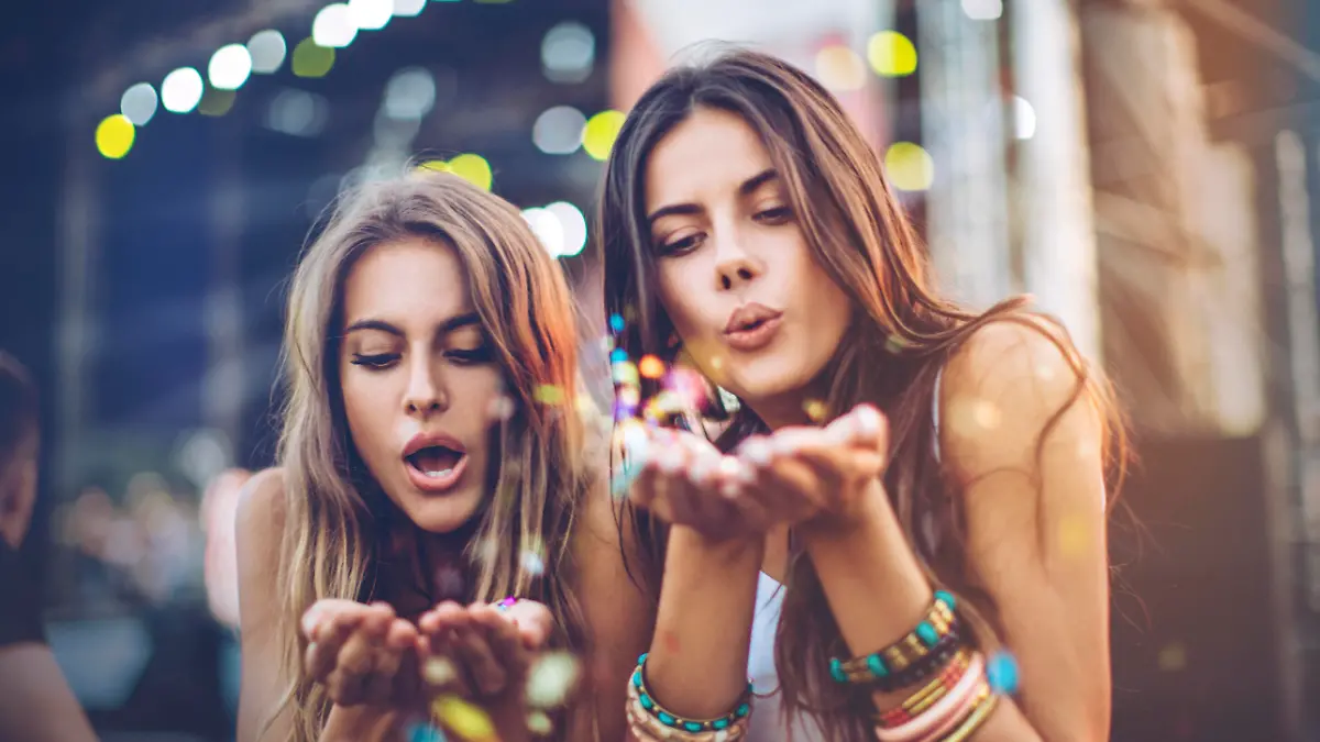 3 Freundschaftsbeweise, die nur 90er-Girls gemacht haben BFF - Best friends forever!