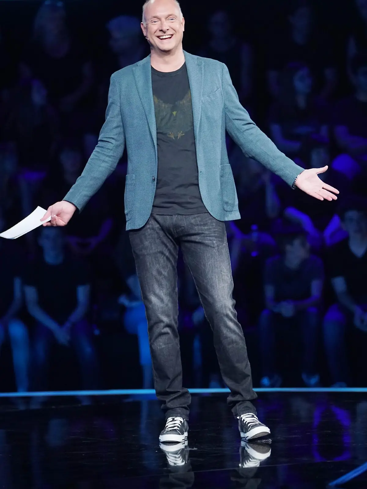 Moderator Frank Buschmann