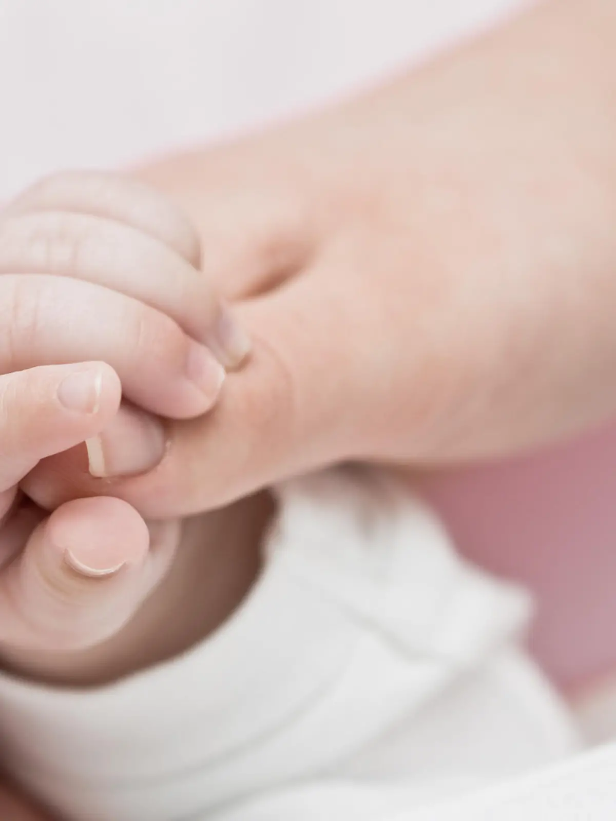 Hand von einem Baby