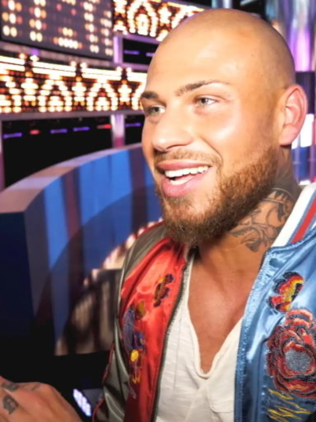 Durch seine Teilnahme bei "Temptation Island" und "Are You The One?" wurde Salvatore Vassallo zum echten Reality-Star. Was viele aber nicht wissen: Er versuchte auch schon bei "Take Me Out" sein Glück. Wir blicken zurück! Wie sich der Single 2017 in der Dating-Show vorstelle, zeigen wir im Video.