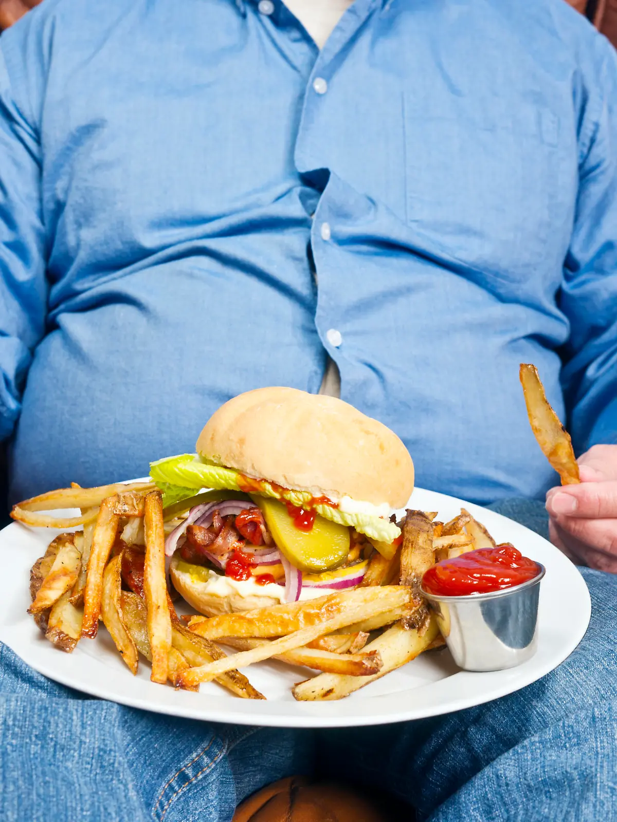 Ungesunde Ernährung kann zu beispielsweise zu Diabetes oder Herz-Kreislauf-Erkrankungen führen.