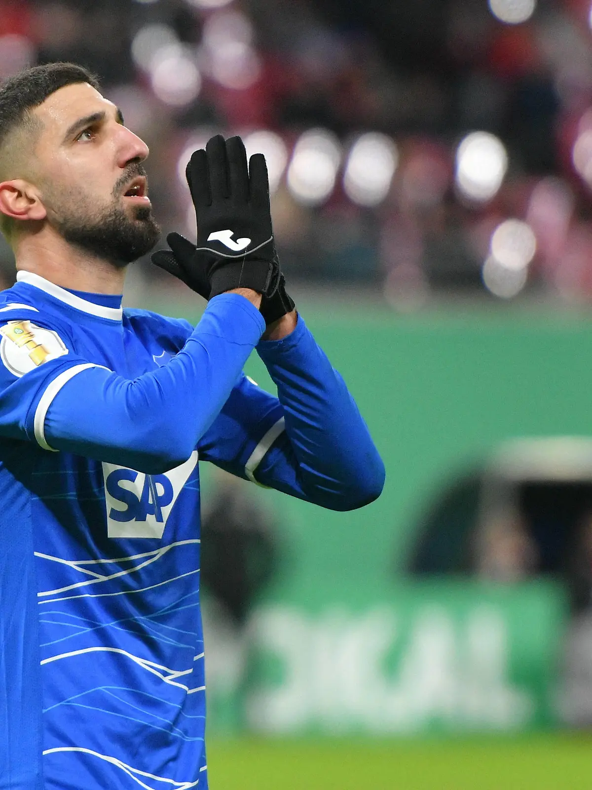 Munas Dabbur TSG 1899 Hoffenheim nach vergebener Chance. RB Leipzig vs. TSG 1899 Hoffenheim, Fussball, DFB-Pokal, Achtelfinale, Saison 2022/2023, 01.02.2023 DFB/DFL REGULATIONS PROHIBIT ANY USE OF PHOTOGRAPHS AS IMAGE SEQUENCES AND/OR QUASI-VIDEO RB Leipzig vs. TSG 1899 Hoffenheim, Fussball, DFB-Pokal, Achtelfinale, Saison 2022/2023, 01.02.2023 Leipzig *** Munas Dabbur TSG 1899 Hoffenheim after missed chance RB Leipzig vs TSG 1899 Hoffenheim, Football, DFB Pokal, Round of 16, Season 2022 2023, 01 02 2023 DFB DFL REGULATES PROHIBIT ANY USE OF PHOTOGRAPHS AS IMAGE SEQUENCES AND OR QUASI VIDEO RB Leipzig vs TSG 1899 Hoffenheim, Football, DFB Pokal, Round of 16, Season 2022 2023, 01 02 2023 Leipzig Copyright: xEibner-Pressefoto/BertxHarzerx EP_EER