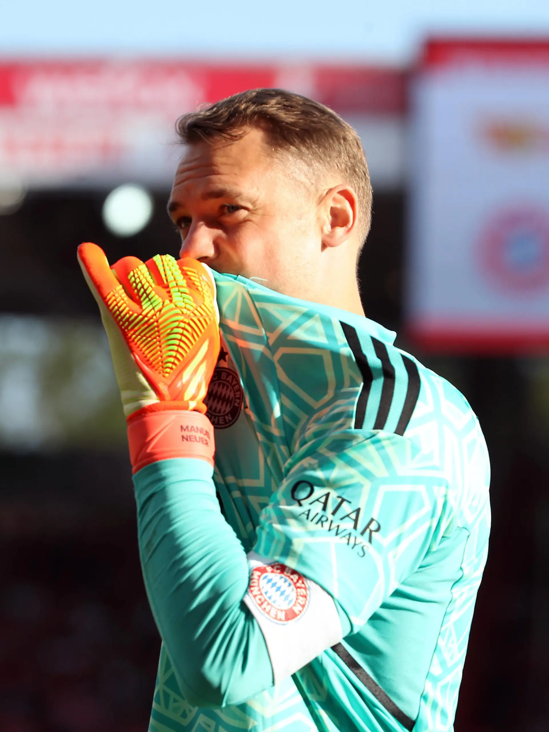  Torwart Manuel Neuer enttäuscht nach Spielende / Enttäuschung / / Fußball Fussball / Bundesliga Herren DFL / 5. Spieltag Saison 2022/2023 / 03.09.2022 / 1.FC Union Berlin FCU vs. FC Bayern München FCB / DFL regulations prohibit any use of photographs as image sequences and/or quasi-video. / *** Goalkeeper Manuel Neuer disappoints after end of match disappointment Sports Football Soccer Bundesliga Men DFL 5 Matchday Season 2022 2023 03 09 2022 1 FC Union Berlin FCU vs FC Bayern Munich FCB DFL regulations prohibit any use of photographs as image sequences and or quasi video
