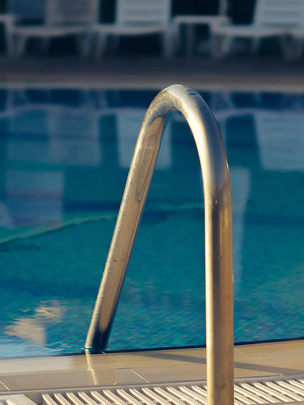 Bild zu: "In Hotelpools lauern (Ekel-)Gefahren"