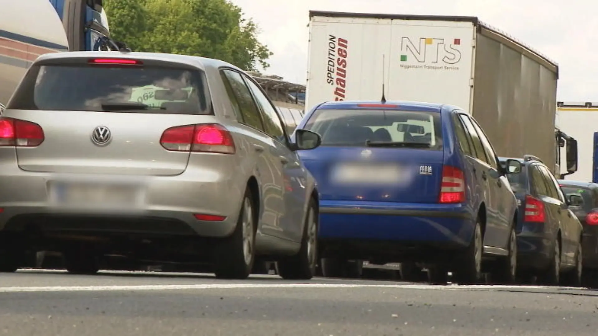 ADAC warnt vor Mega-Stau am Wochenende Alle Bundesländer haben Ferien