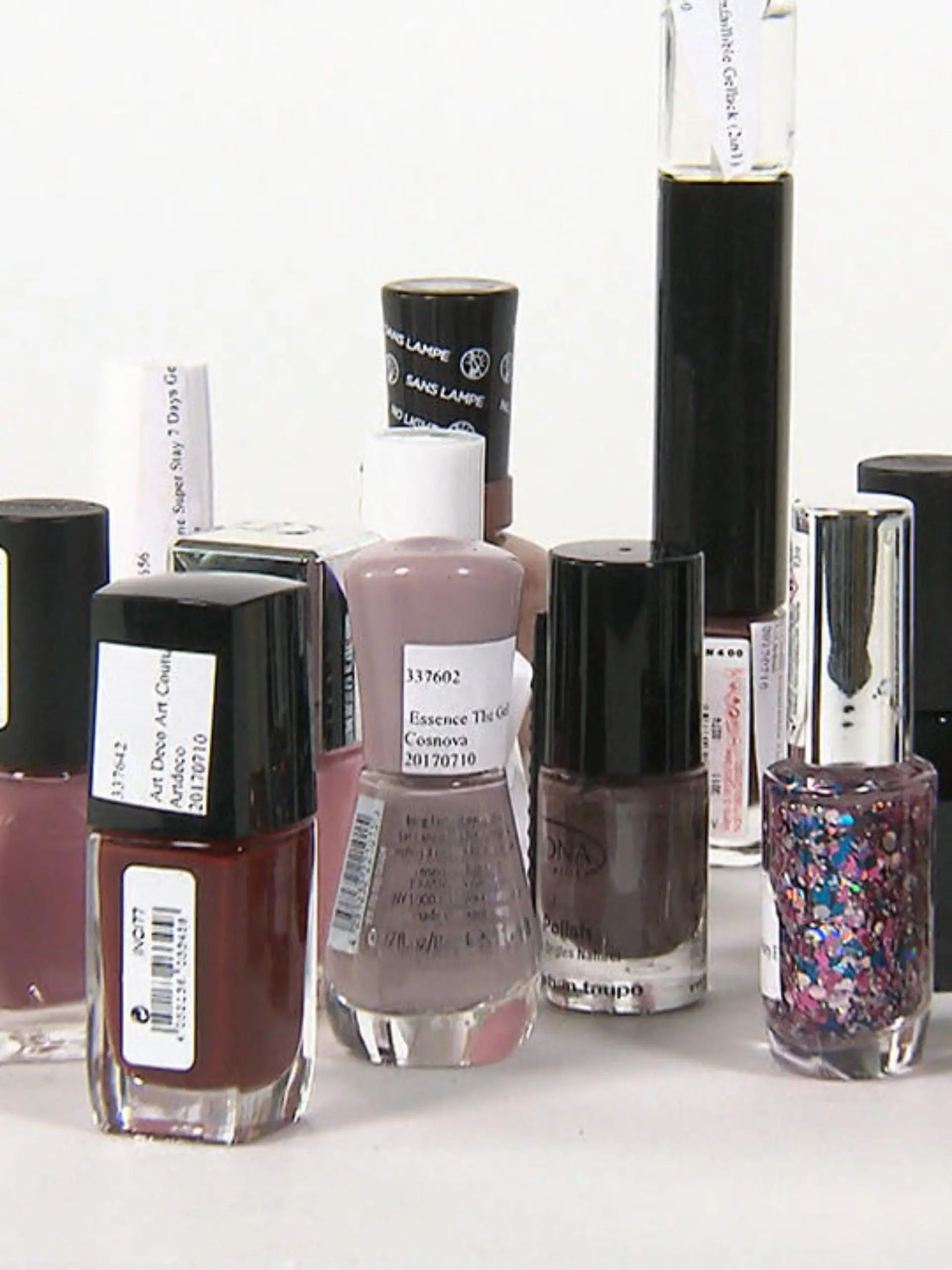 Bild zu: "Krebserregende Stoffe im Nagellack"