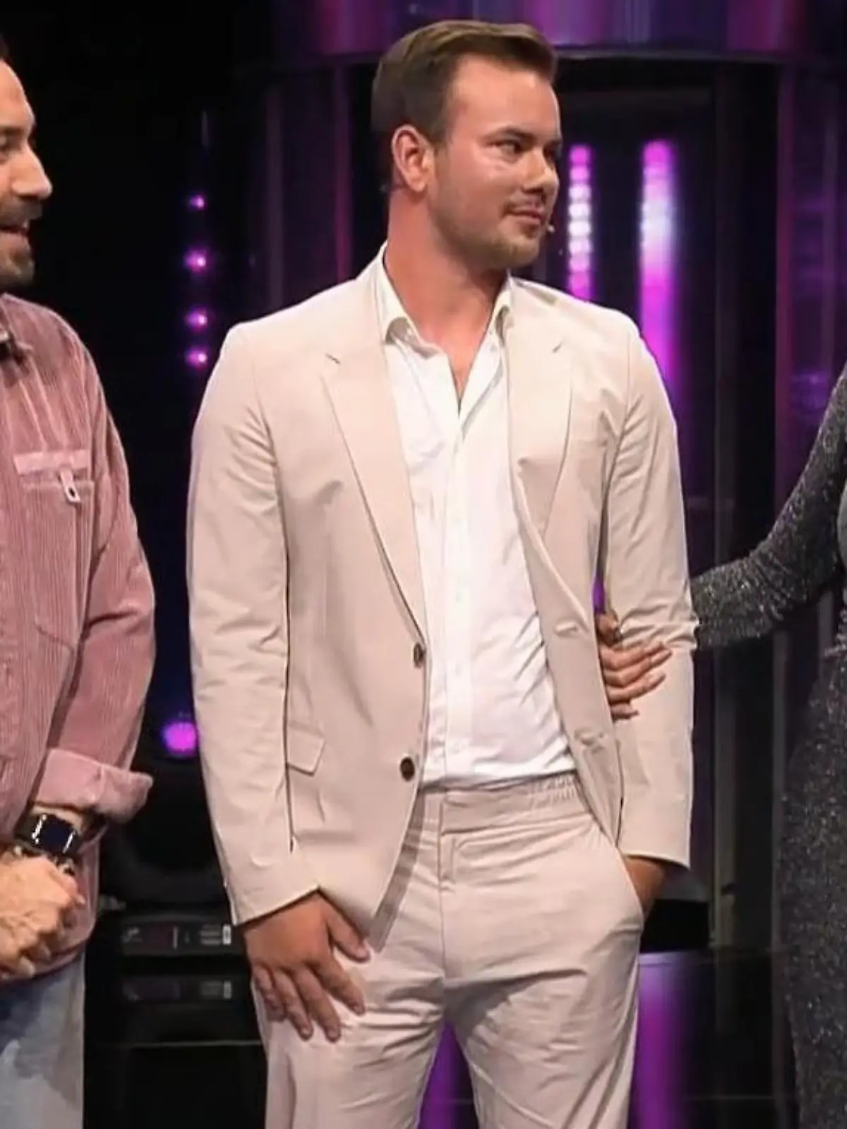 Bild zu: "Single Lucas verblüfft mit Frage - und nur EINE ist dabei!"