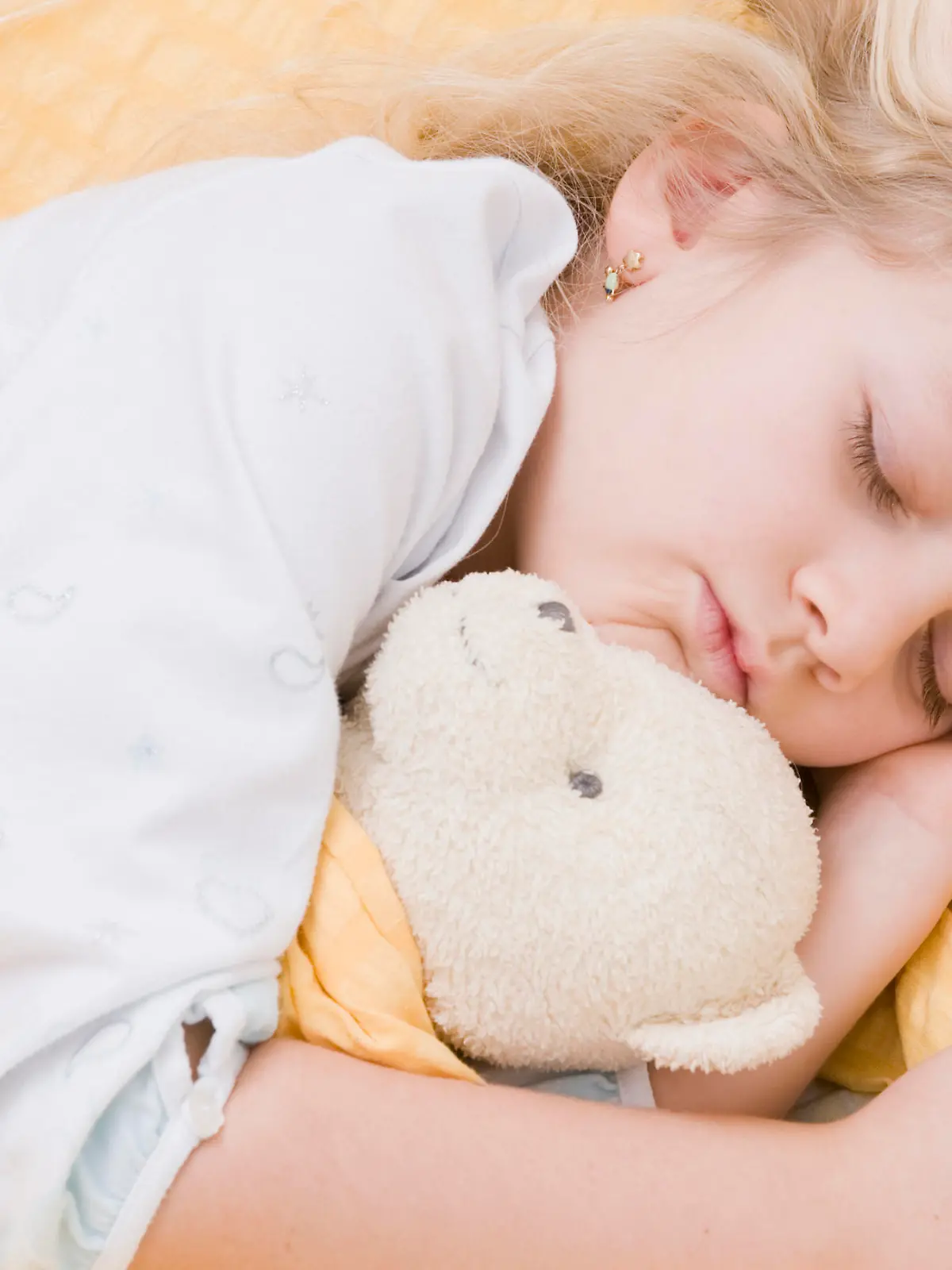 Bild zu: "Früh ins Bett - Übergewicht vermeiden"