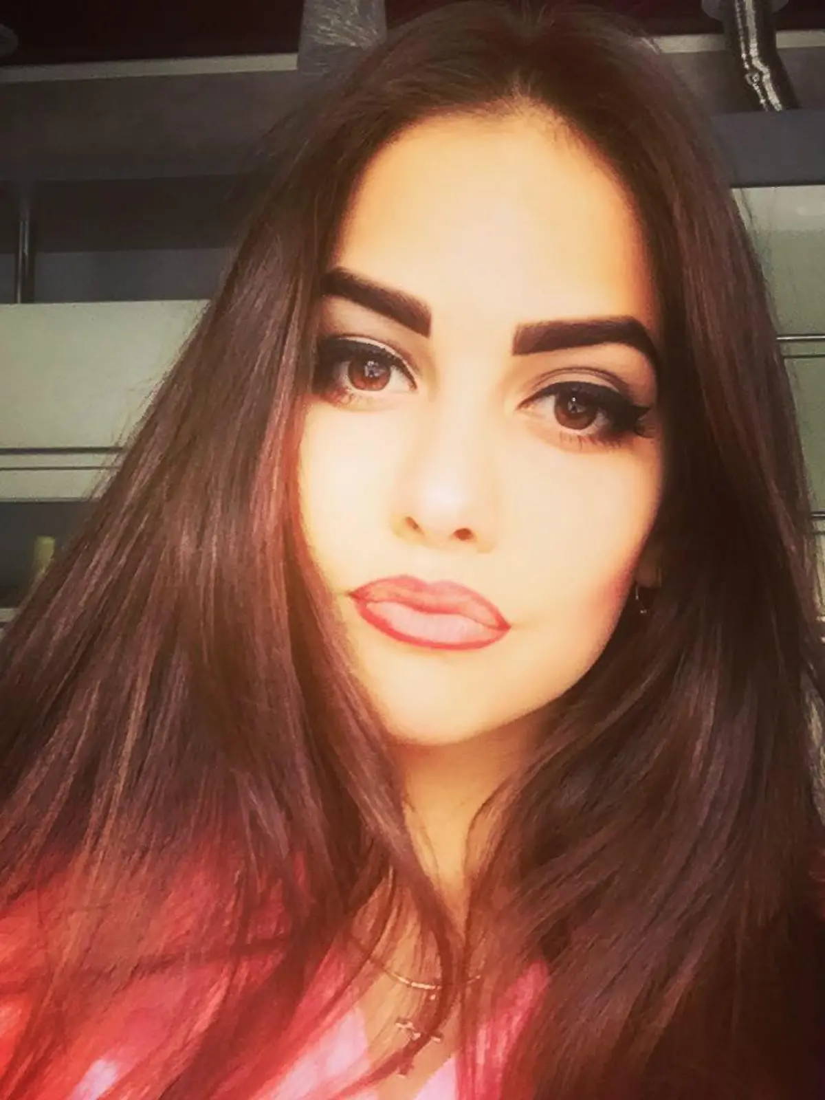 Teenie-Miss Sofia Magerko streamt eigenen Unfall-Tod