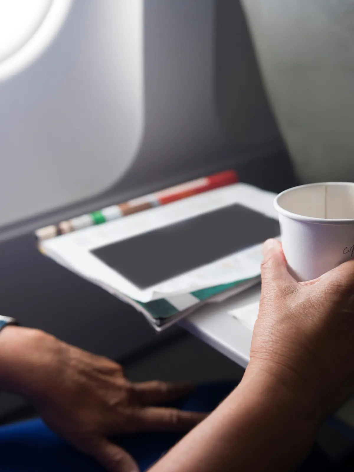 Kaffee im Flugzeug